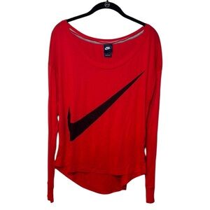Nike Woman’s Long Sleeve Scoop Neck Round Hem Shirt Size Large